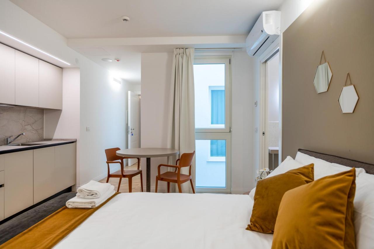 Domo Premium Apartments - Trieste Mazzini Экстерьер фото