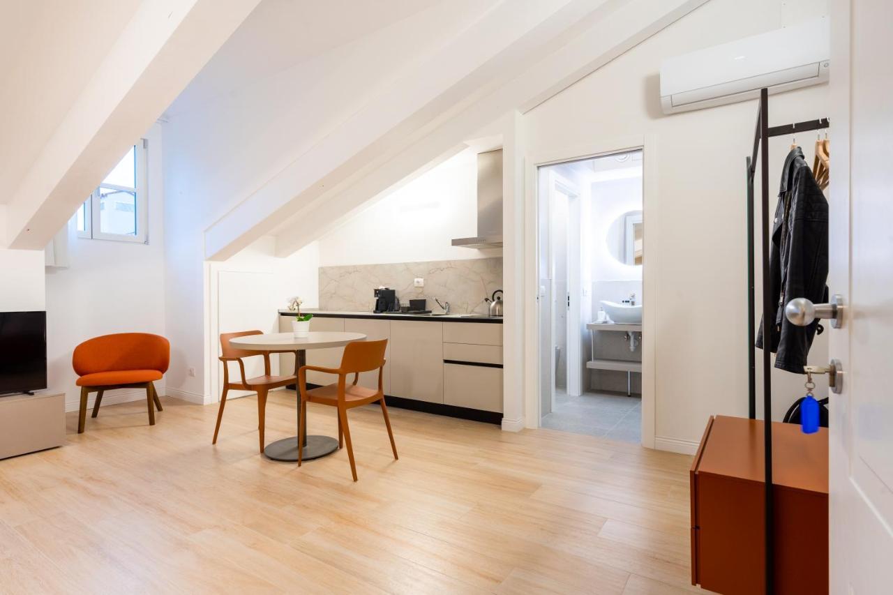 Domo Premium Apartments - Trieste Mazzini Экстерьер фото