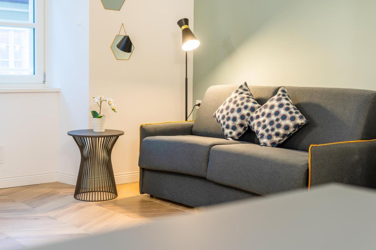 Domo Premium Apartments - Trieste Mazzini Экстерьер фото